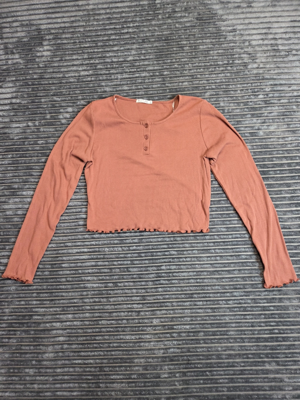 Heart & Hips Rust Long-Sleeve Henley Crop Top
